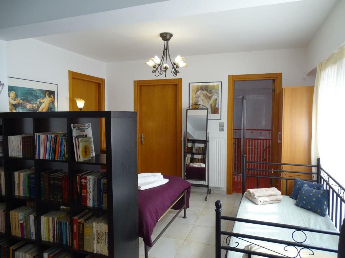 Dreamy Studio With Private Garden Athen Eksteriør bilde