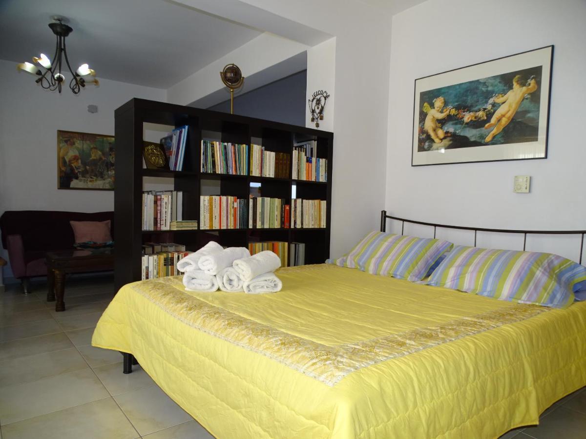 Dreamy Studio With Private Garden Athen Eksteriør bilde